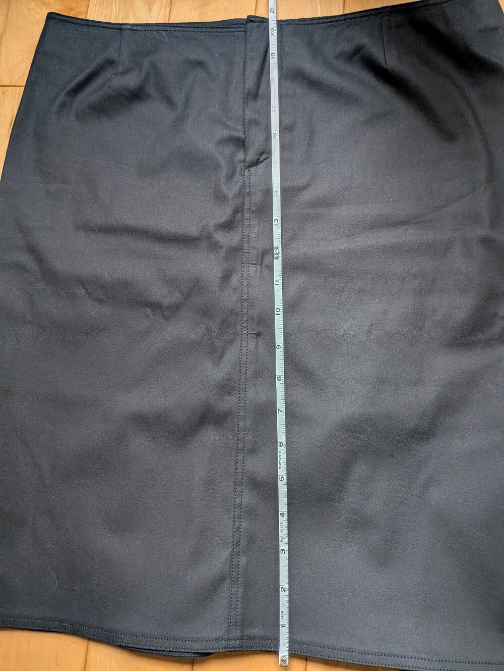 Prada Black Godet Flare Midi Skirt - Size 44 U.S. Size 8 - Picture 4 of 10